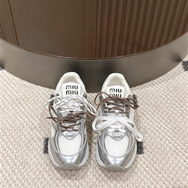 MIUMIU   2025新款女生休閒時尚鞋子