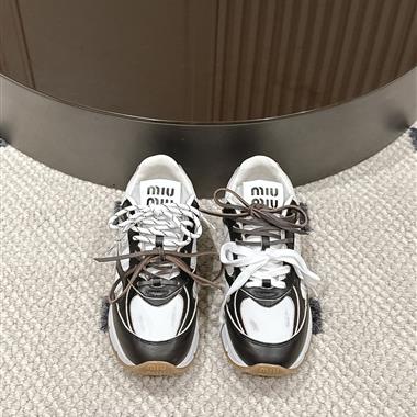 MIUMIU   2025新款女生休閒時尚鞋子