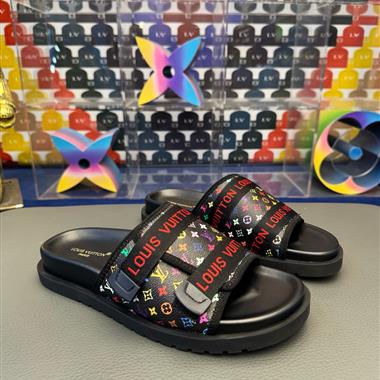 Louis Vuitton   2025新款男生休閒時尚鞋子