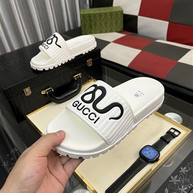 GUCCI   2025新款男生休閒時尚鞋子