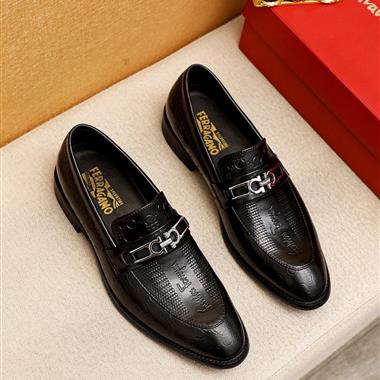 Ferragamo   2025新款男生休閒時尚鞋子