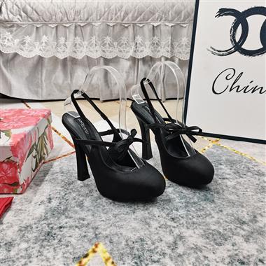 D&G   2025新款女生休閒時尚鞋子
