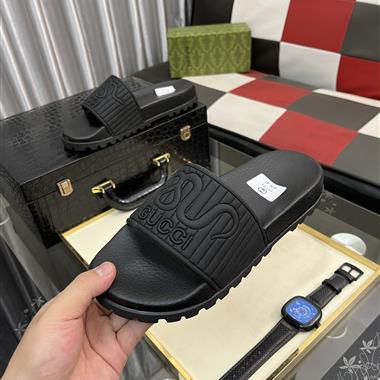 GUCCI   2025新款男生休閒時尚鞋子