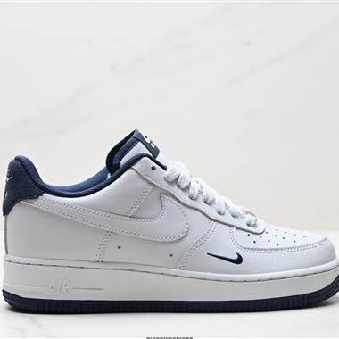 NIKE AIR FORCE 1‘07 LV8
