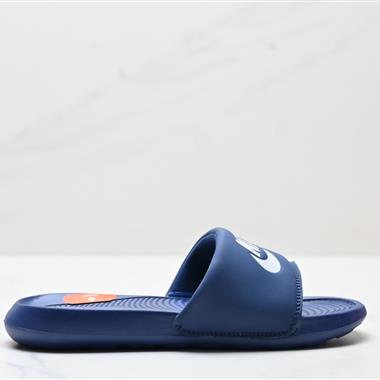 NIKE VICTORI ONE SLIDE  防滑運動拖鞋