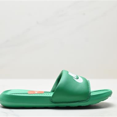 NIKE VICTORI ONE SLIDE  防滑運動拖鞋