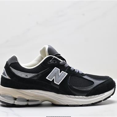 New Balance 2002R 