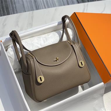 HERMES   2025新款女生時尚包包 尺寸：26CM