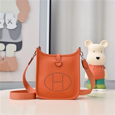 HERMES   2025新款女生時尚包包 尺寸：18CM