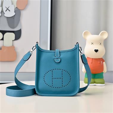 HERMES   2025新款女生時尚包包 尺寸：18CM