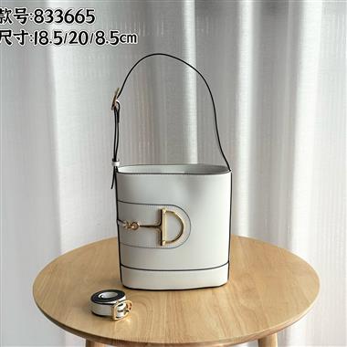 GUCCI   2025新款女生時尚包包 尺寸：18.5x20x8.5CM