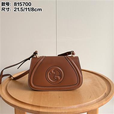 GUCCI   2025新款女生時尚包包 尺寸：21.5*11*8CM