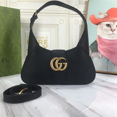 GUCCI   2025新款女生時尚包包 尺寸：27*13.5*2CM