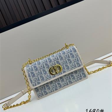 DIOR   2025新款女生時尚包包 尺寸：18*12*5.5CM