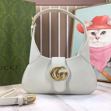 GUCCI   2025新款女生時尚包包 尺寸：27*13.5*2CM