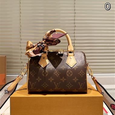 LOUIS VUITTON    2025新款女生時尚包包 尺寸：20*14CM