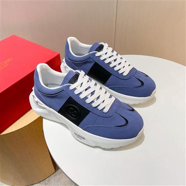 Valentino   2025新款男生休閒時尚鞋子