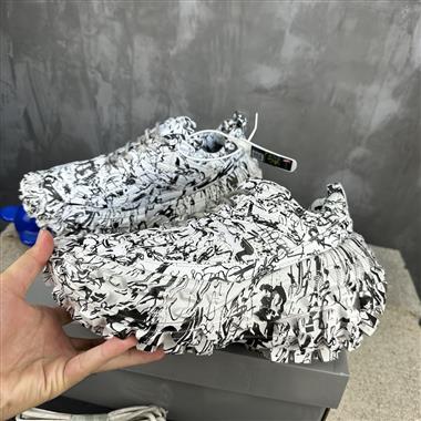 Balenciaga   2025新款男生休閒時尚鞋子