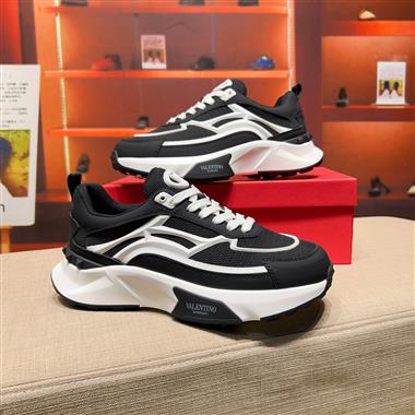 Valentino   2025新款男生休閒時尚鞋子