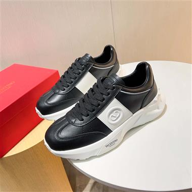 Valentino   2025新款男生休閒時尚鞋子