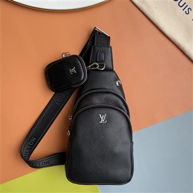 LOUIS VUITTON    2025新款時男生時尚包包   尺寸：29×17×6.5CM