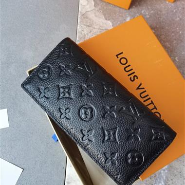 LOUIS VUITTON    2025新款時尚皮夾   尺寸：19*10CM