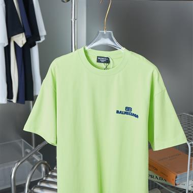 Balenciaga   2025夏季新款短袖T恤  尺寸偏大