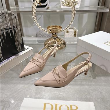 DIOR   2025新款女生休閒時尚鞋子