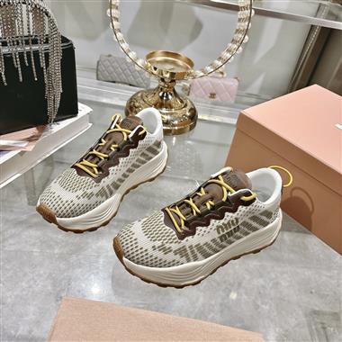 MIUMIU   2025新款女生休閒時尚鞋子