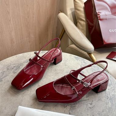GUCCI   2025新款女生休閒時尚鞋子