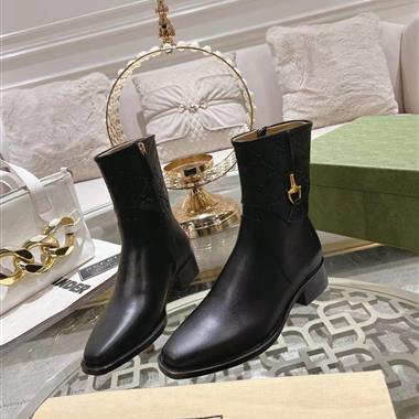 GUCCI   2025新款女生休閒時尚鞋子