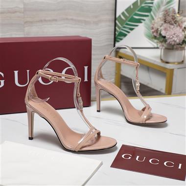 GUCCI   2025新款女生休閒時尚鞋子