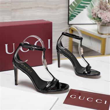 GUCCI   2025新款女生休閒時尚鞋子