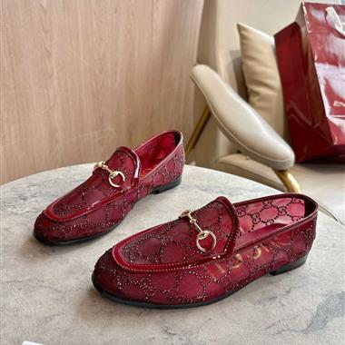 GUCCI   2025新款女生休閒時尚鞋子