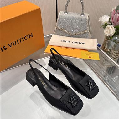 Louis Vuitton    2025新款女生休閒時尚鞋子