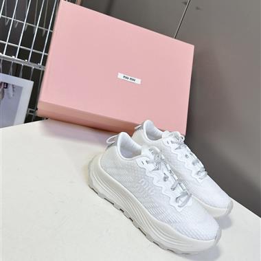 MIUMIU   2025新款女生休閒時尚鞋子
