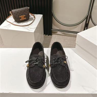 CELINE   2025新款女生休閒時尚鞋子