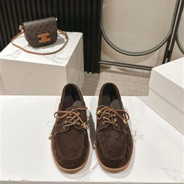 CELINE   2025新款女生休閒時尚鞋子