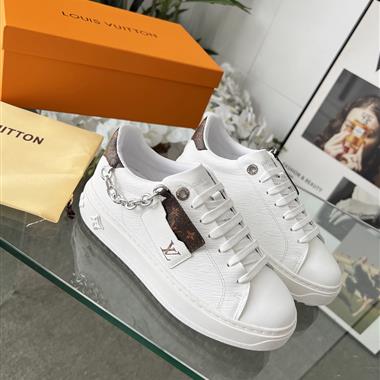 Louis Vuitton   2025新款女生休閒時尚鞋子