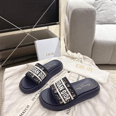 DIOR   2025新款女生休閒時尚鞋子