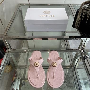 VERSACE   2025新款女生休閒時尚鞋子