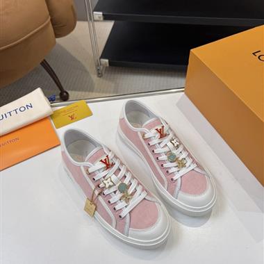Louis Vuitton    2025新款女生休閒時尚鞋子