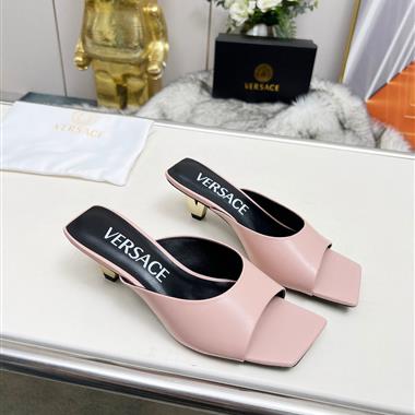 VERSACE   2025新款女生休閒時尚鞋子