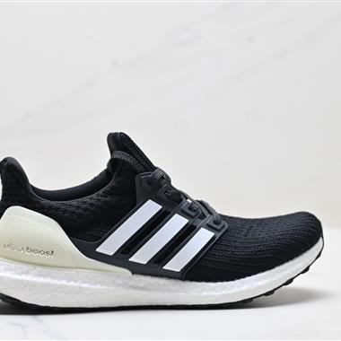 Adidas Ultraboost 耐磨緩震休閒運動跑鞋