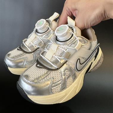 NIKE V2K RUN旋鈕扣童鞋老爹鞋