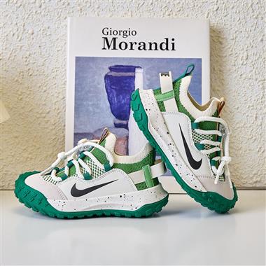 NIKE ACG 運動鞋松緊帶登山休閒童鞋