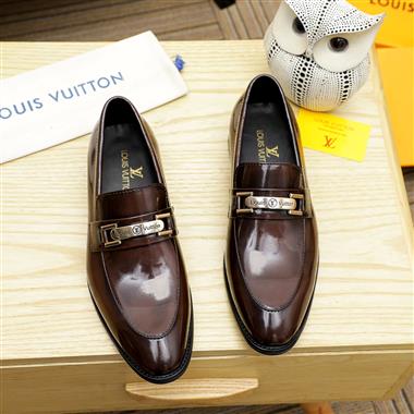Louis Vuitton  2025新款男生休閒時尚鞋子