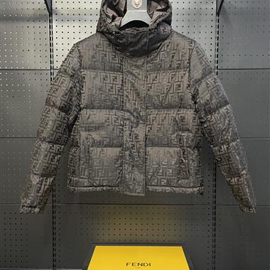 FENDI   2025秋冬新款羽絨服外套