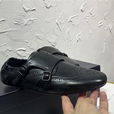 PRADA   2025新款男生休閒時尚鞋子
