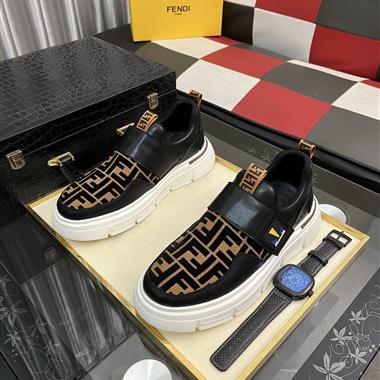FENDI   2025新款男生休閒時尚鞋子